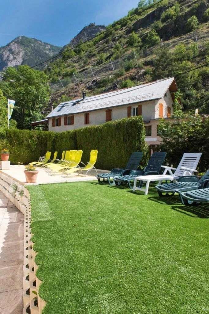 Camping 5 Etoiles - Piscine - Eeceff Le Bourg-dʼOisans Eksteriør bilde